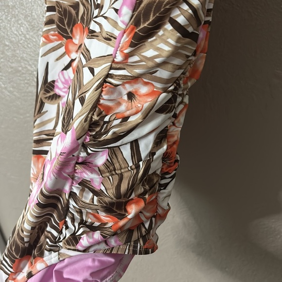 Lands End Women’s Tropical Swimsuit One Piece Size 4 - Picture 2 of 7